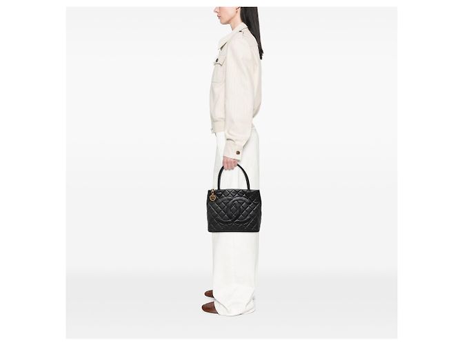 Tote Chanel Caviar Medallion nero - vista 7