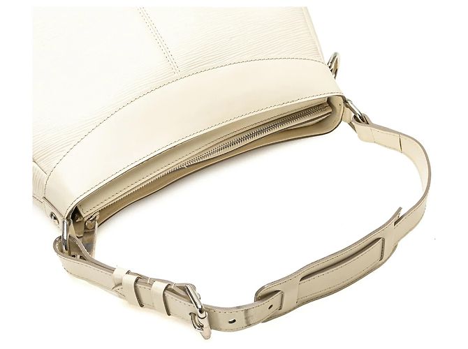 Borsa a tracolla Louis Vuitton Epi Turenne PM bianca Bianco - vista 11