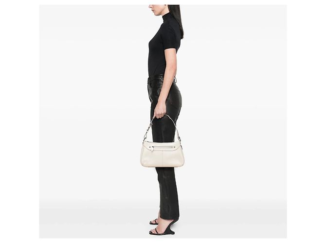Borsa a tracolla Louis Vuitton Epi Turenne PM bianca Bianco - vista 12