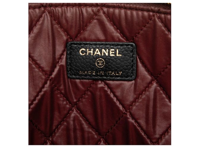 Clutch O Case Chanel Large in Caviar Trapuntato Nero - vista 5