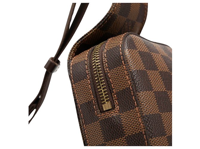 Borsa a tracolla Louis Vuitton Damier Ebene marrone Geronimos - vista 6