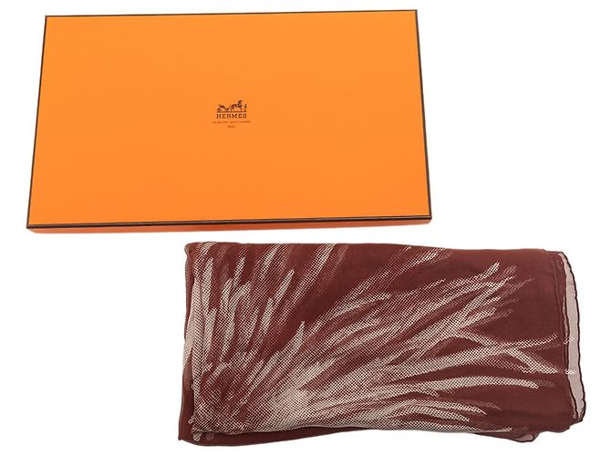 Sciarpa in mussola di seta Dahlia rossa Hermès 140 Scarves Rosso - vista 6