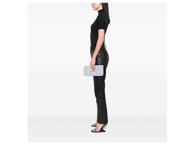 Clutch 31 in pelle di vitello invecchiata iridescente bianca Chanel Bianco - vista 7