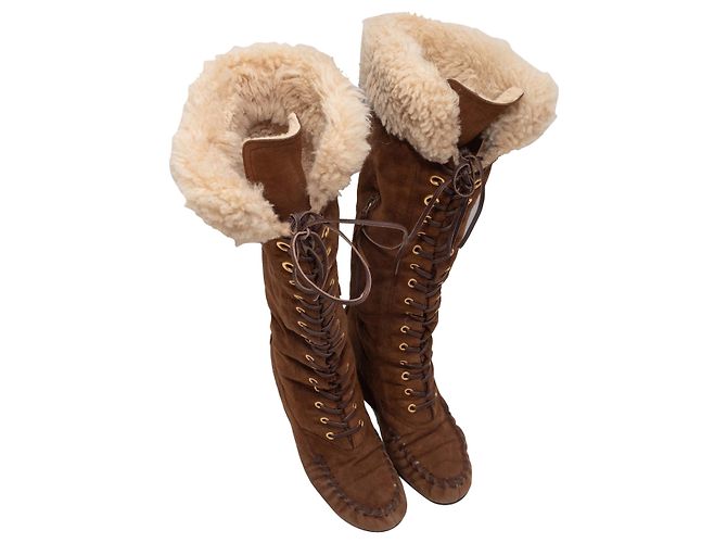 Botas altas de shearling con cuña marrón Miu Miu Talla 37.5 Castaño - vista 2