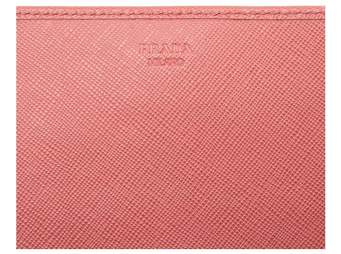 Portafoglio con catena Prada Saffiano rosa a tracolla - vista 5