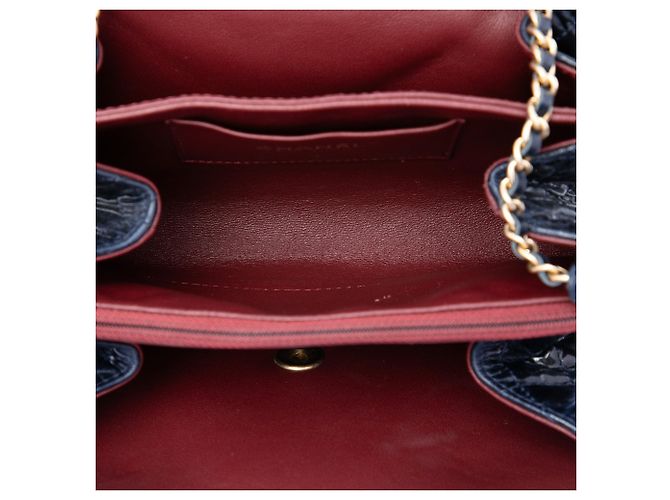 Borsa a tracolla Chanel CC trapuntata in vitello invecchiato laccato blu - vista 4