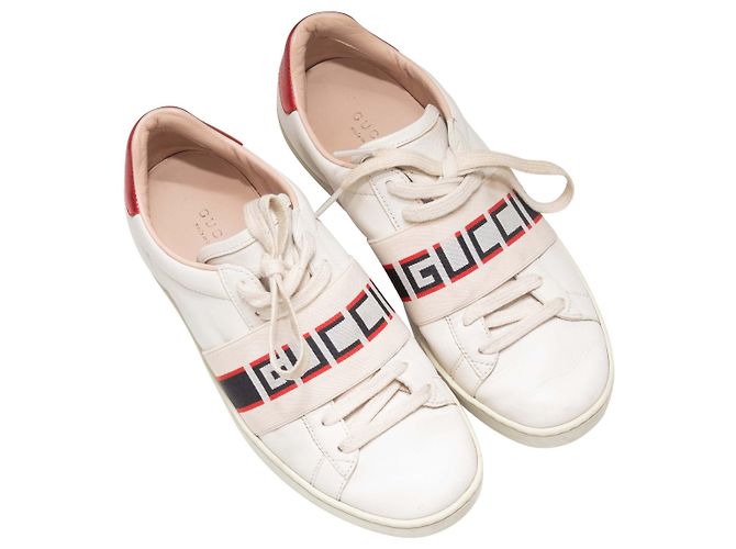 Gucci Low-Top Leder-Sneaker mit Schriftzug White & Multicolor Größe 37 Weiß - Ansicht 2