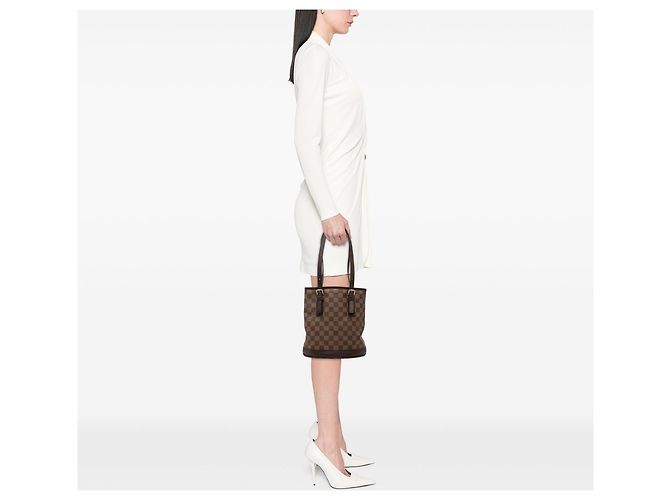 Bucket Borsa a secchiello Marais Damier Ebene marrone Louis Vuitton - vista 7