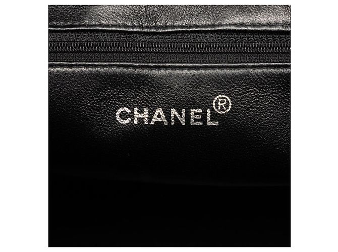 Tote Chanel Caviar Medallion nero - vista 5