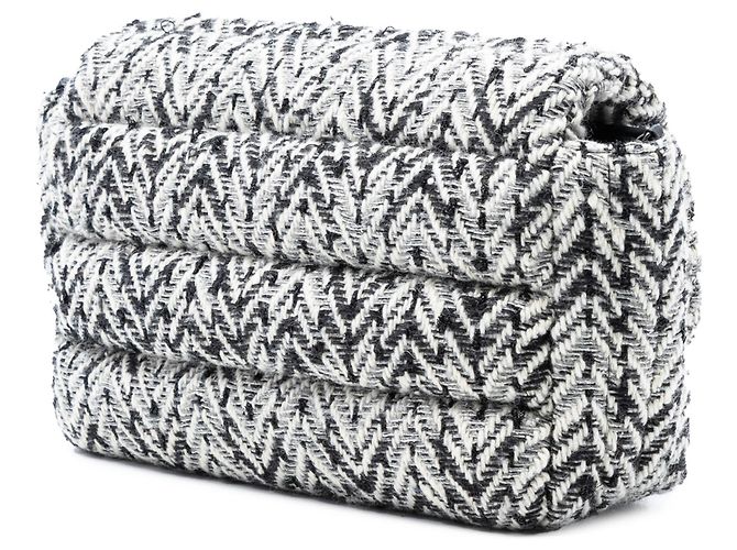 Borsa a tracolla Chanel CC in Tweed Herringbone nero - vista 2