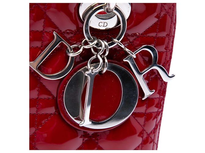 Borsa Lady Dior Medium in vernice cannage rosso - vista 5
