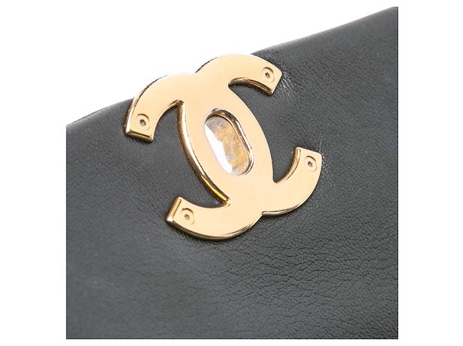 Borsa Chanel Large 19 Flap in agnello nero - vista 9