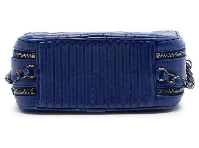 Borsa a tracolla Chanel Small Quilted Lambskin Coco Boy Blu - vista 3