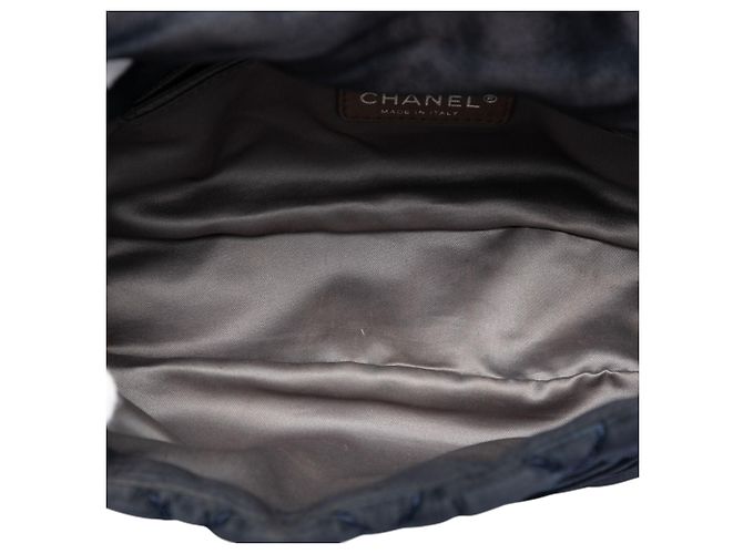 Borsa a tracolla Chanel Medium CC in raso trapuntato nero con patta singola - vista 4