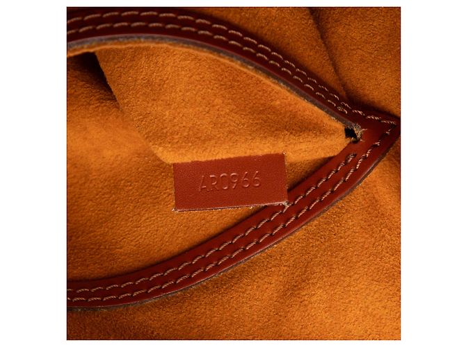 Borsa Louis Vuitton Epi Alma PM marrone - vista 6