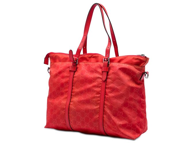 Borsa a tracolla Gucci GG in nylon rosso - vista 2