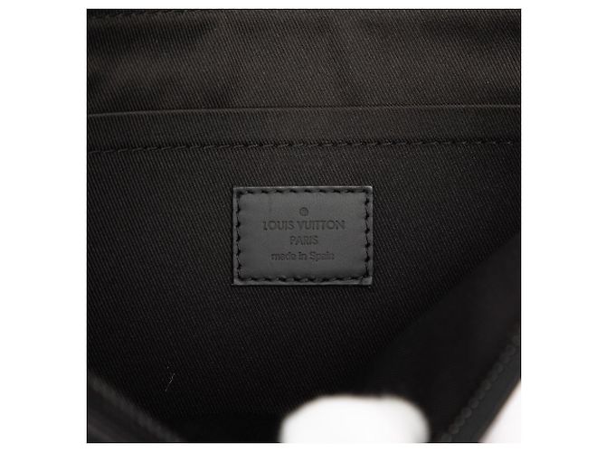 Pochette Louis Vuitton Monogram Shadow Discovery nera Nero - vista 5