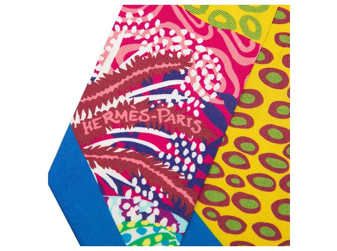 Foulard in seta Twilly Hermès Under the Waves giallo Scarves - vista 3