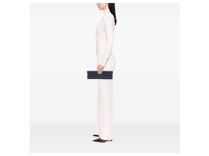 Clutch Baguette Chanel CC in agnello trapuntato blu con perle - vista 6