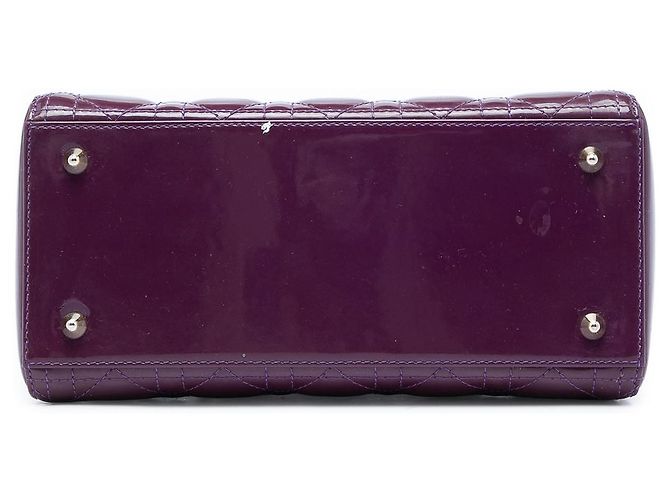 Borsa Lady Dior Medium in vernice Cannage viola Porpora - vista 3