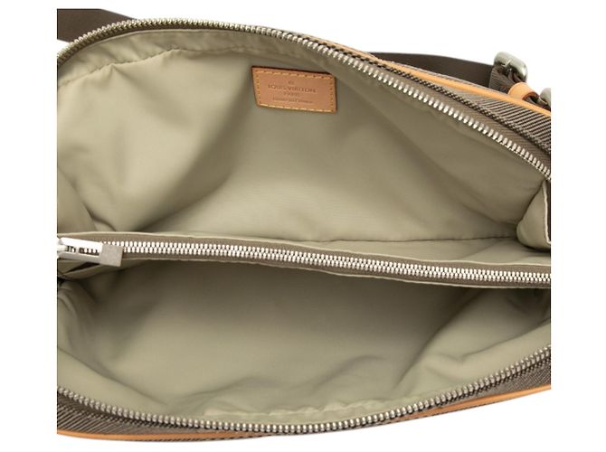 Borsa a tracolla Acrobat Damier Geant marrone Louis Vuitton - vista 4