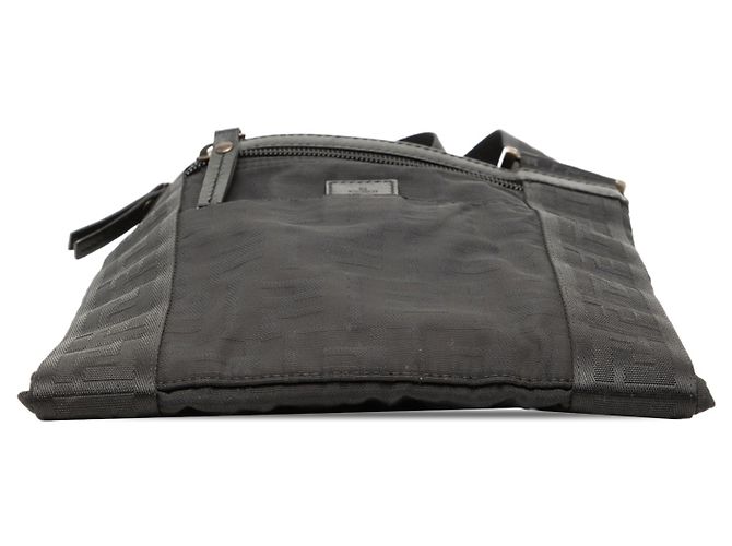 Borsa a tracolla in tela Zucca nero Fendi - vista 3