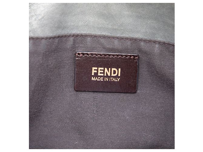 Fendi Nubuck FF Chains Tote in Grau - Ansicht 5