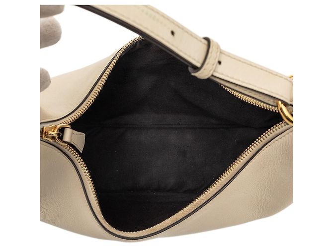 Kleiner Fendi Fendigraphy Hobo aus Leder in Beige - Ansicht 4