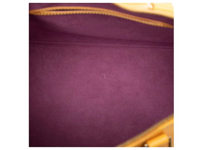 Bolsa Louis Vuitton Epi Alma PM Amarela Amarelo - vista 4