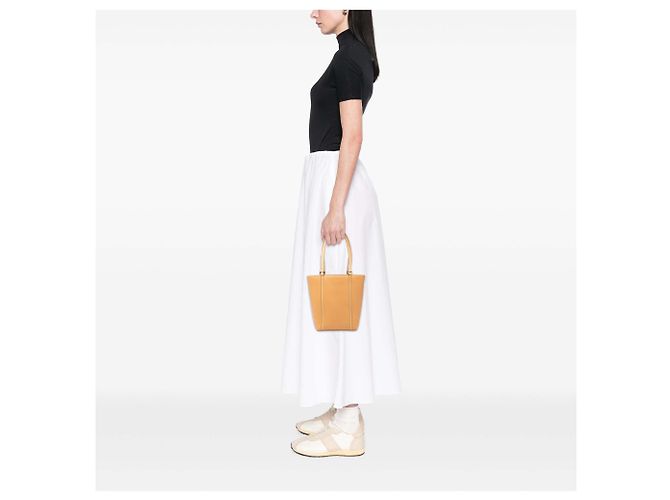 Tote in pelle Burberry color tan Cammello - vista 6