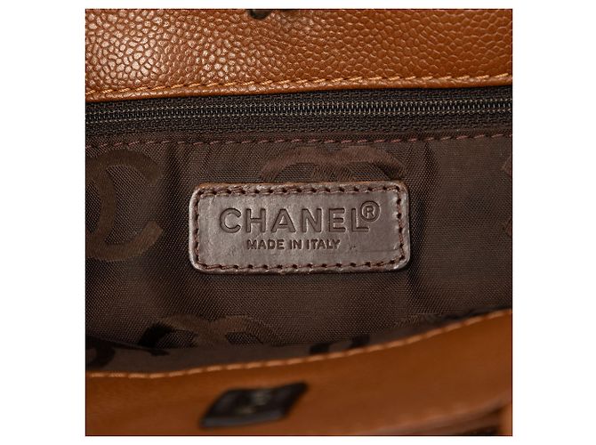 Borsa Tote Chanel CC Caviar Turnlock marrone - vista 5