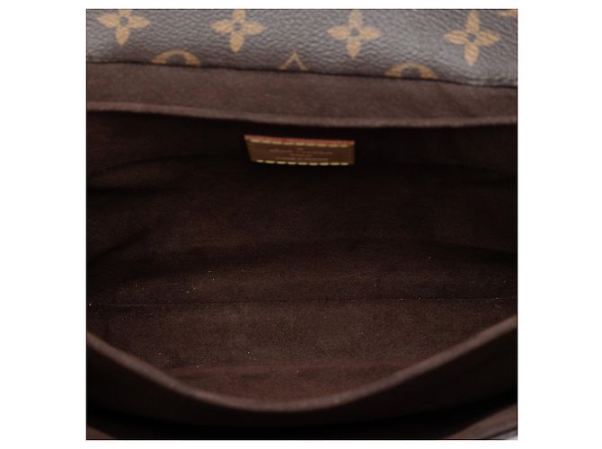 Borsa Louis Vuitton Monogram Pochette Metis marrone - vista 4