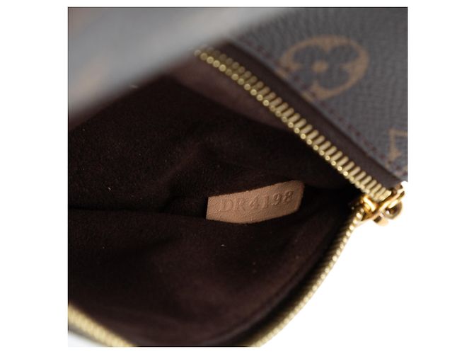 Borsa Louis Vuitton Monogram Pochette Metis marrone - vista 6