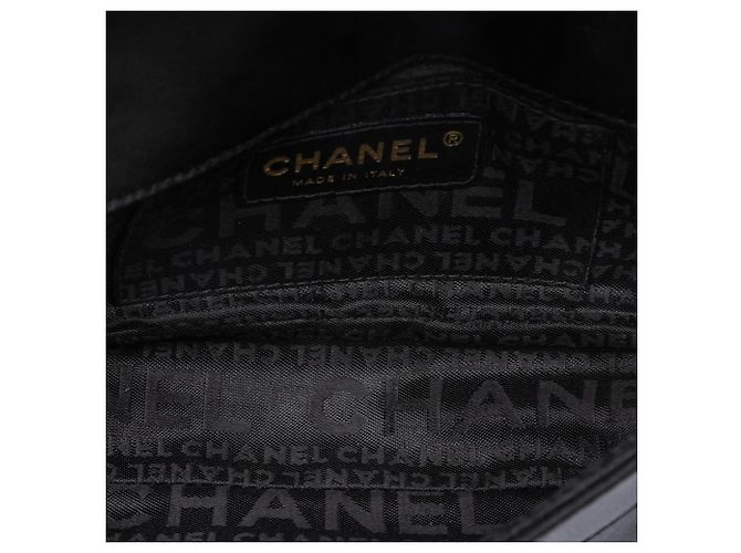 Borsa a tracolla Chanel Mini Square Chocolate Bar in raso con patta singola nera Nero - vista 4