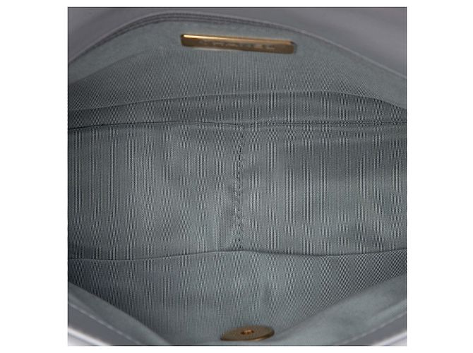 Borsa a patta 19 in agnello grigio Chanel Medium - vista 4