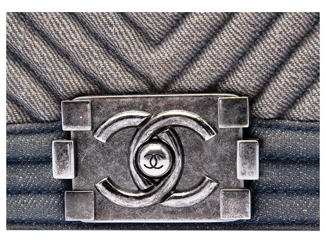 Borsa a tracolla Chanel Old Medium Chevron Denim Boy Flap Blu - vista 5