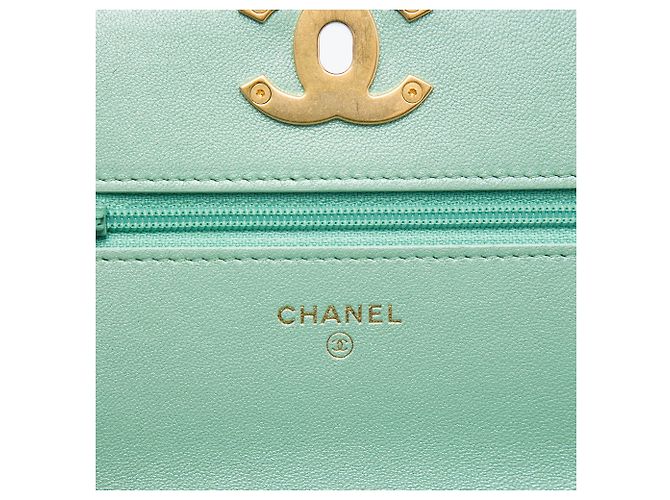 Wallet On Chain Grüner Chanel gesteppter Lammleder 19 Satchel mit Kette - Ansicht 5