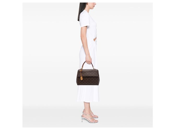 Borsa Louis Vuitton Monogram Cluny MM marrone - vista 6