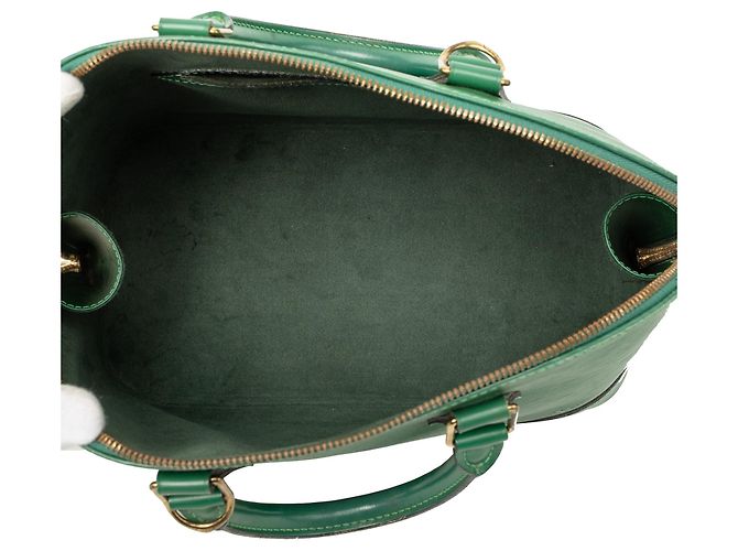 Borsa Louis Vuitton Epi Alma PM verde - vista 4