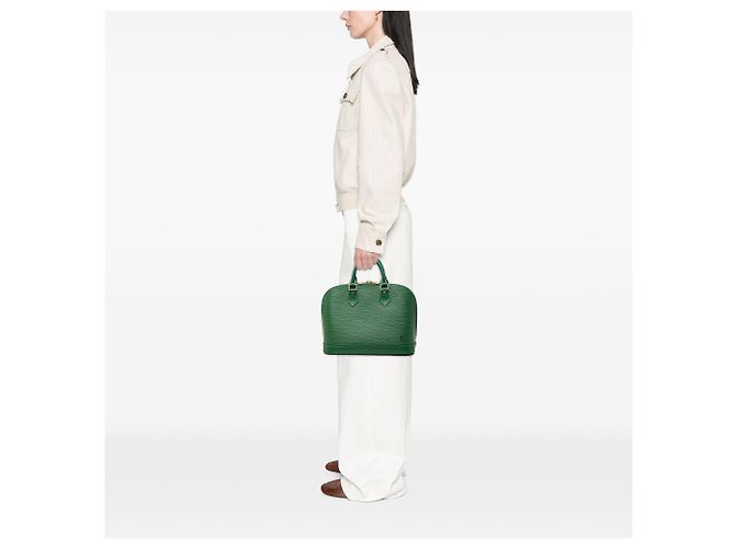 Borsa Louis Vuitton Epi Alma PM verde - vista 7