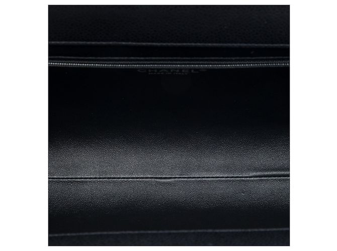 Clutch Chanel Large CC trapuntata in caviar nero con frame - vista 4