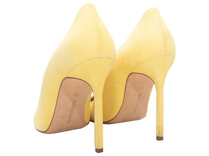 Décolleté a punta in scamosciato giallo chiaro Manolo Blahnik Taglia 39 - vista 4