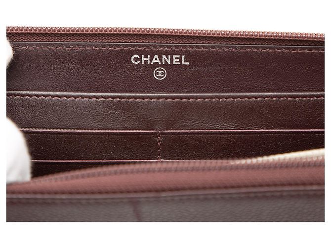 Cartera Chanel CC Caviar Zip Around roja - vista 5