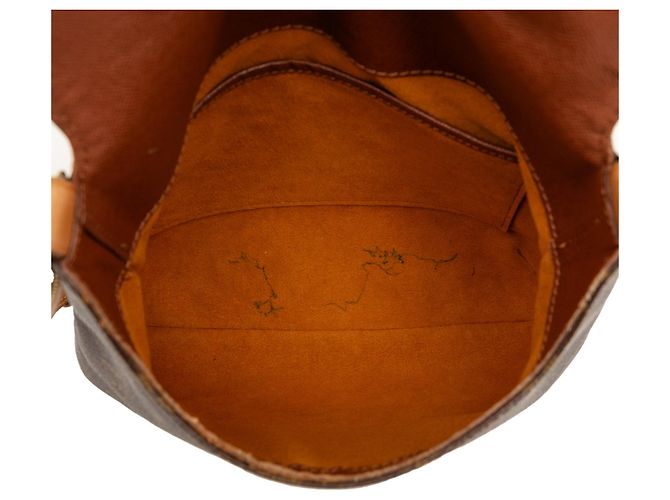 Borsa a tracolla marrone Louis Vuitton Monogram Musette Salsa PM Long Strap - vista 4