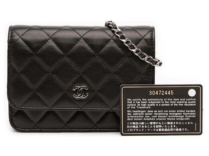 Wallet On Chain Mini borsa a tracolla Chanel Mini CC in agnello nero con catena - vista 11