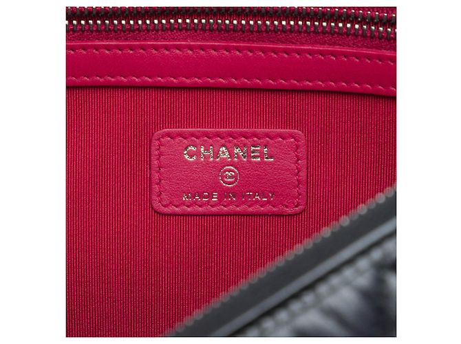 Clutch Chanel Gabrielle O Case in pelle di vitello invecchiata nera Large Nero - vista 5