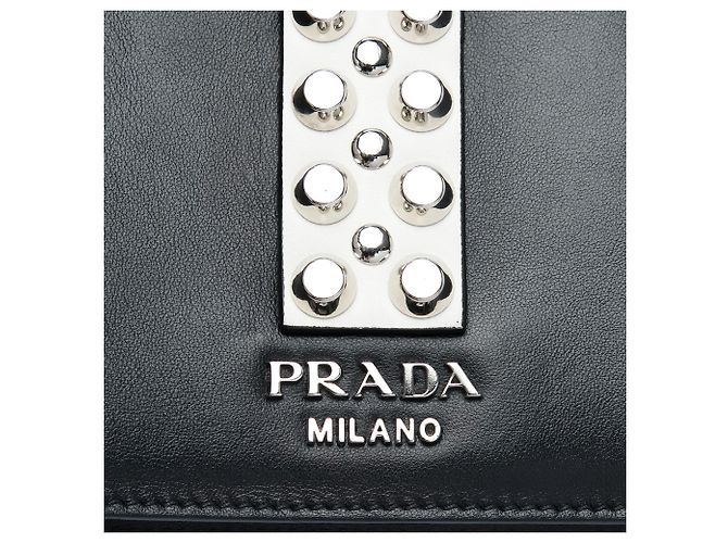 Borsa a tracolla Elektra con borchie in pelle City e Saffiano nera di Prada Nero - vista 5