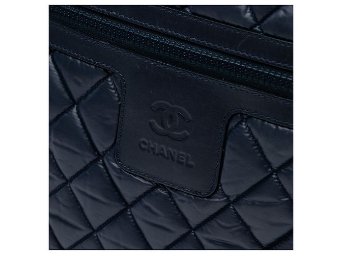 Borsa Hobo Coco Cocoon in nylon trapuntato Chanel blu navy - vista 6