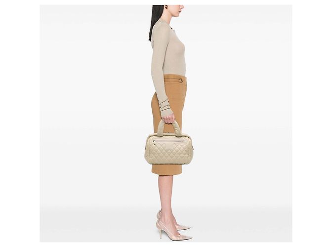 Borsa Bowler Chanel Quilted Caviar Coco Cocoon bianca Bianco - vista 11