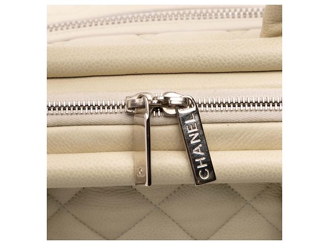 Borsa Bowler Chanel Quilted Caviar Coco Cocoon bianca Bianco - vista 8